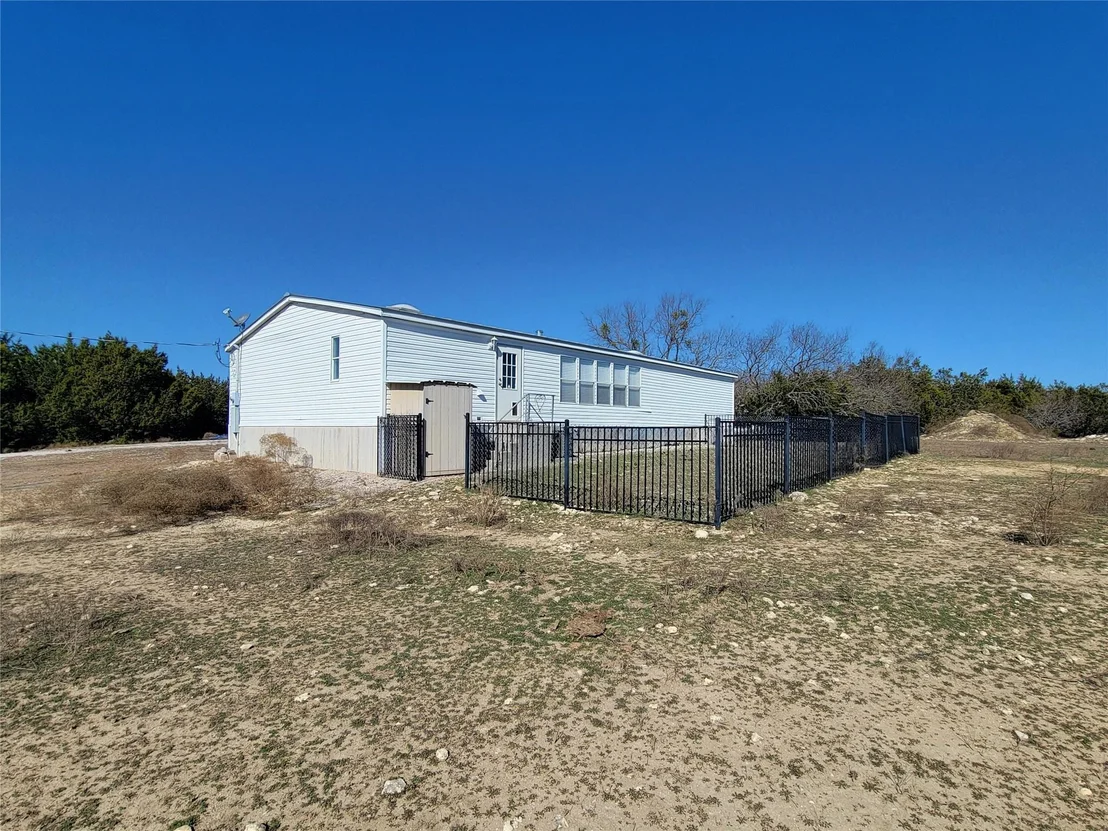 Photo of 501 County Road 200A