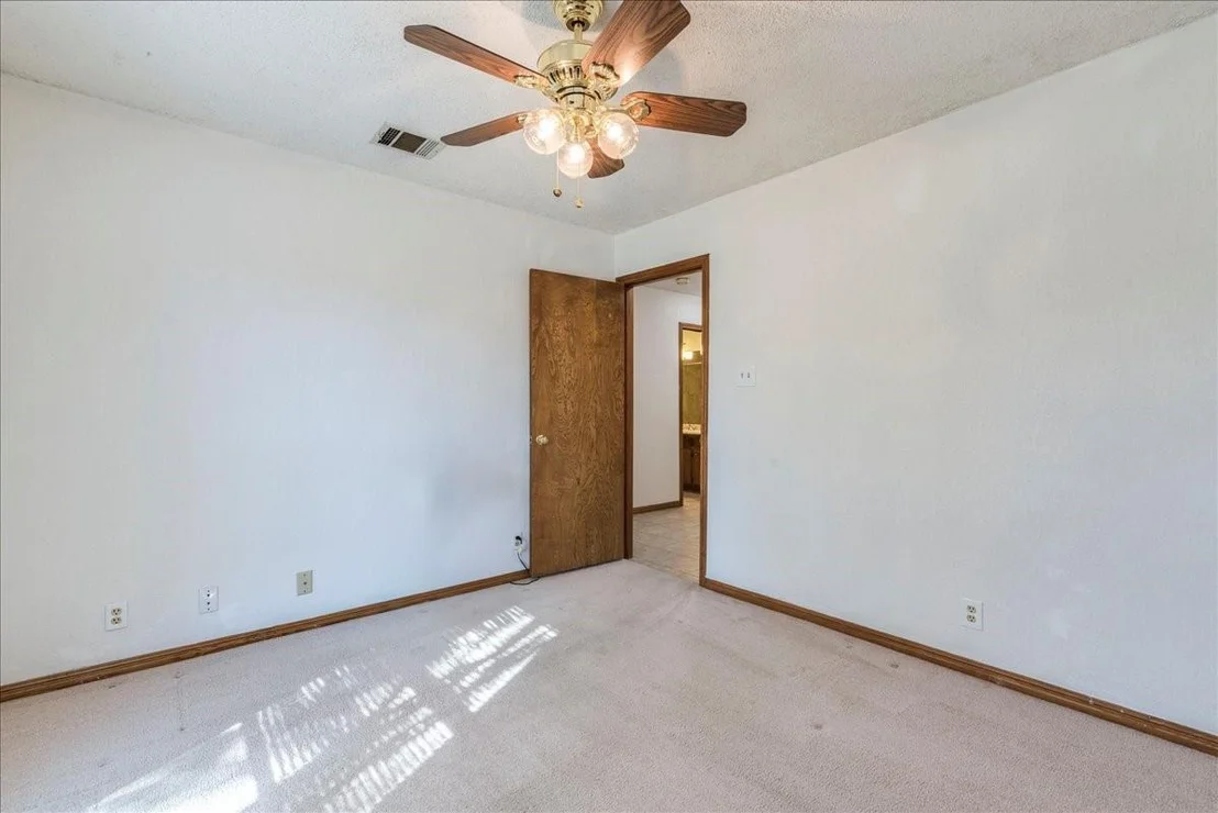 Photo of 705 Pine Siskin DR