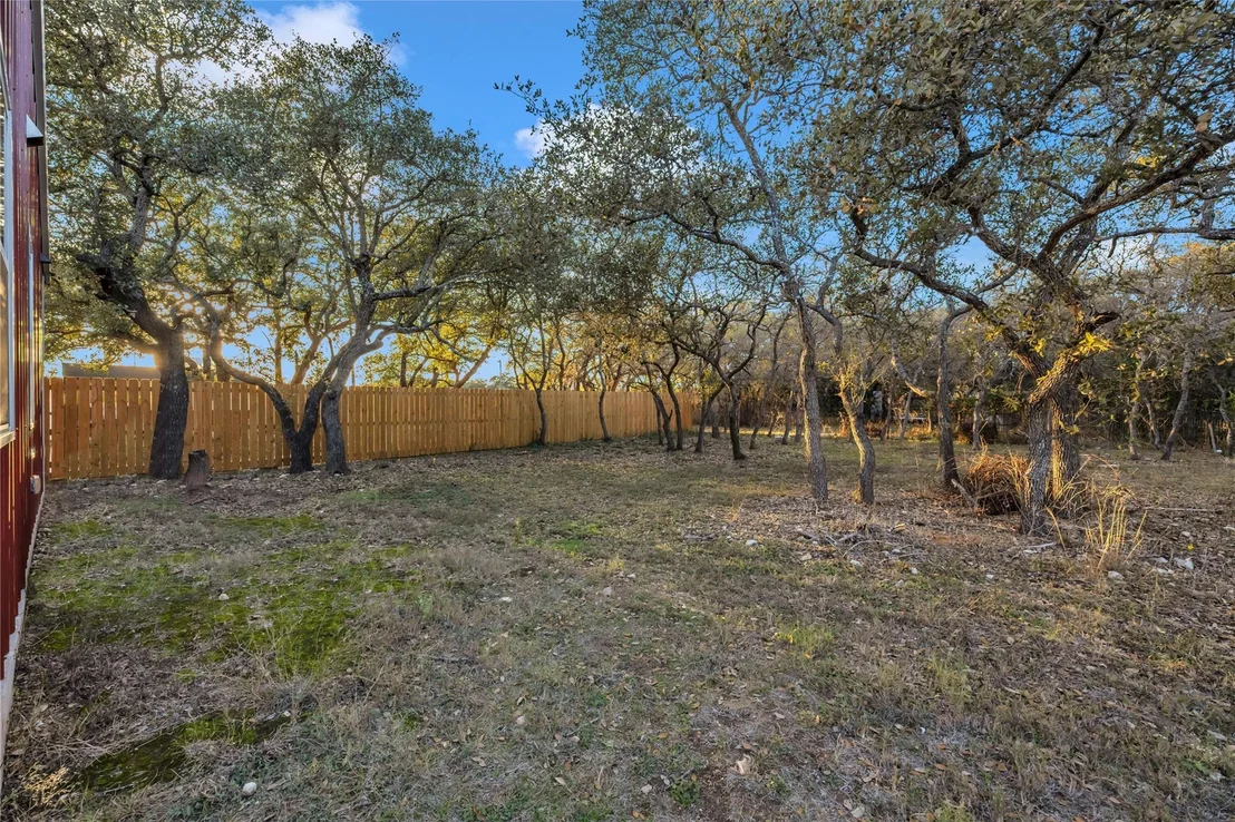 Photo of 904 Central BLVD