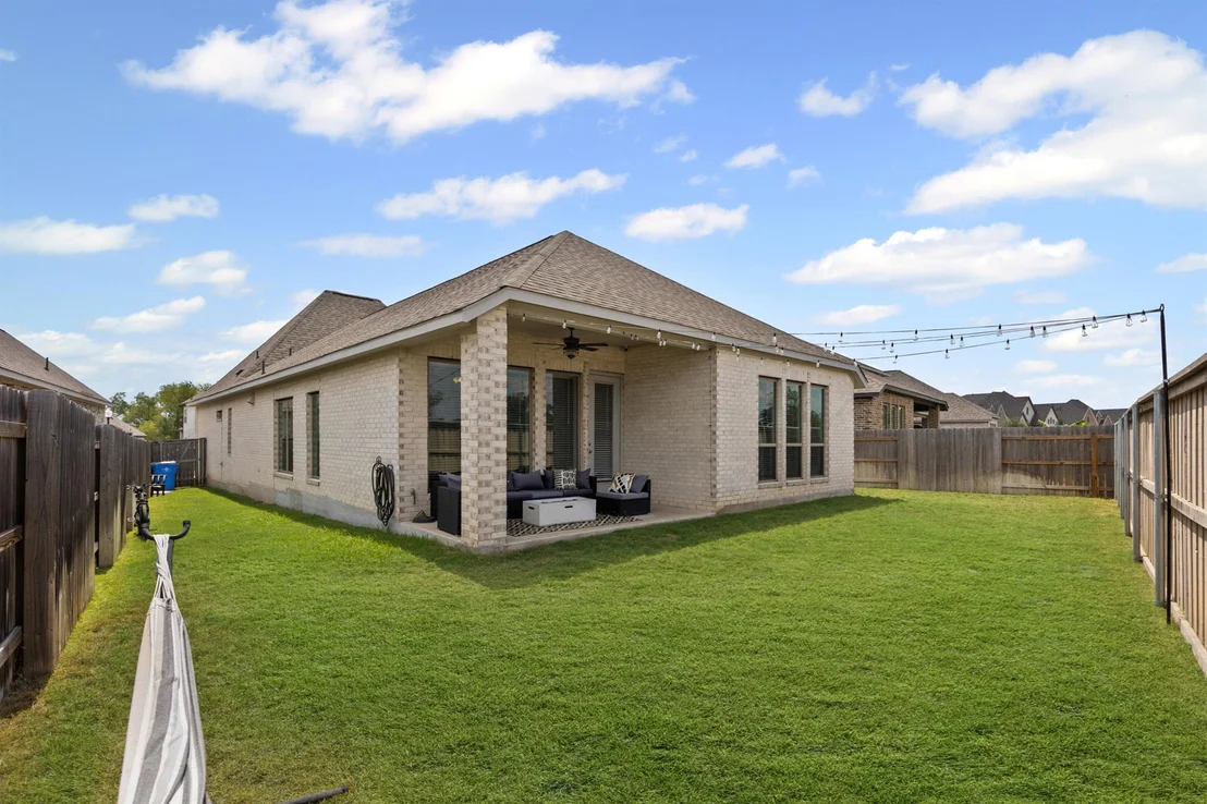 Photo of 108 Chinaberry BND