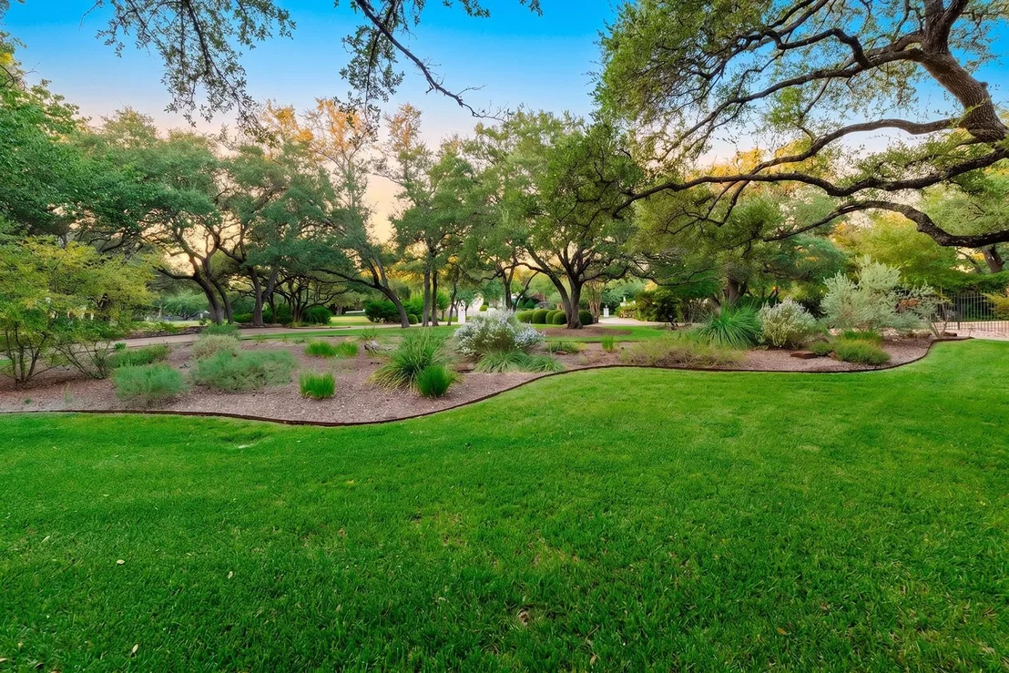 Photo of 8807 Smoketree CV