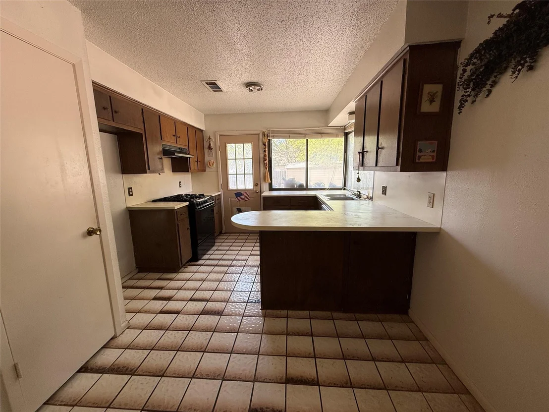 Photo of 5314 Presidio RD