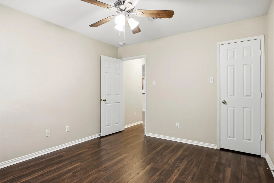 Photo of 1069 Talley LOOP
