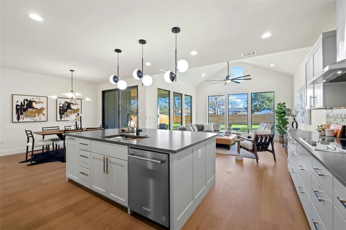 Photo of 5805 Mojave DR