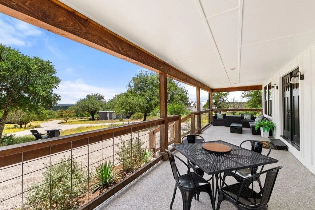 Photo of 784 River View DR
