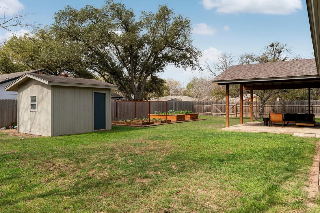 Photo of 1111 Radam CIR
