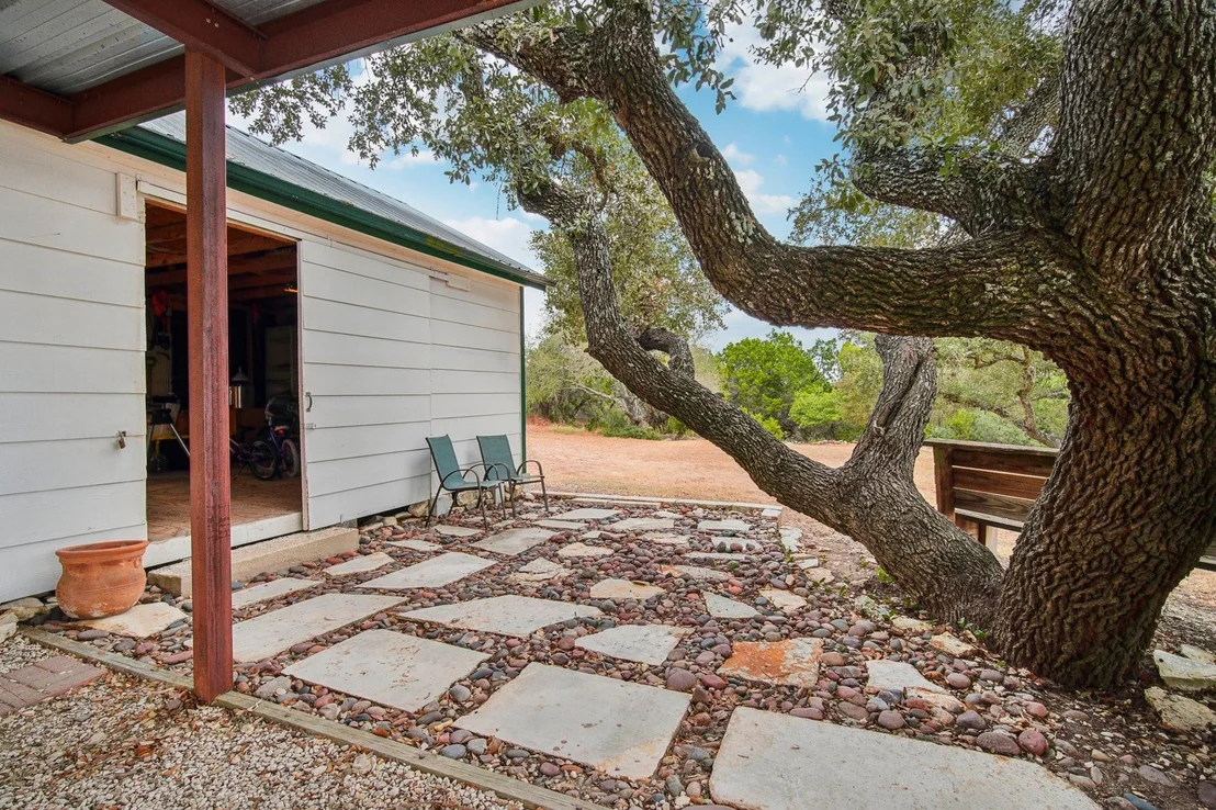 Photo of 1815 Spring Valley DR