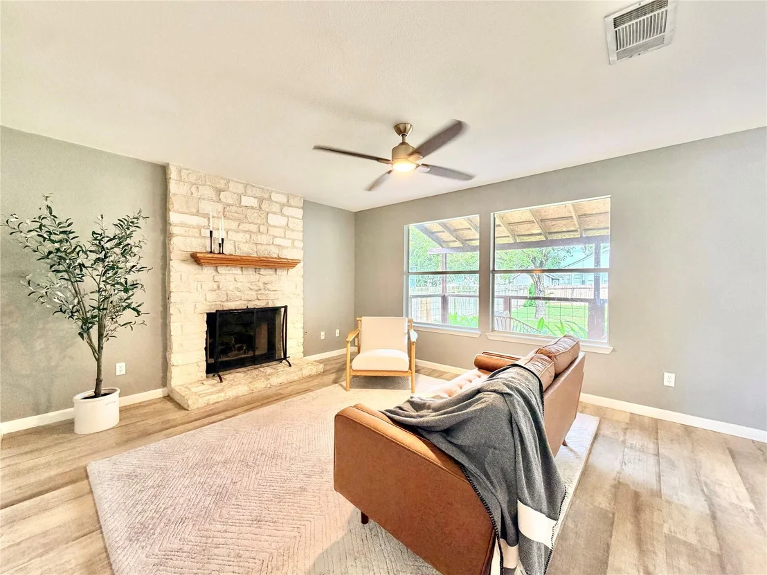 Photo of 1417 Deer Ledge TRL