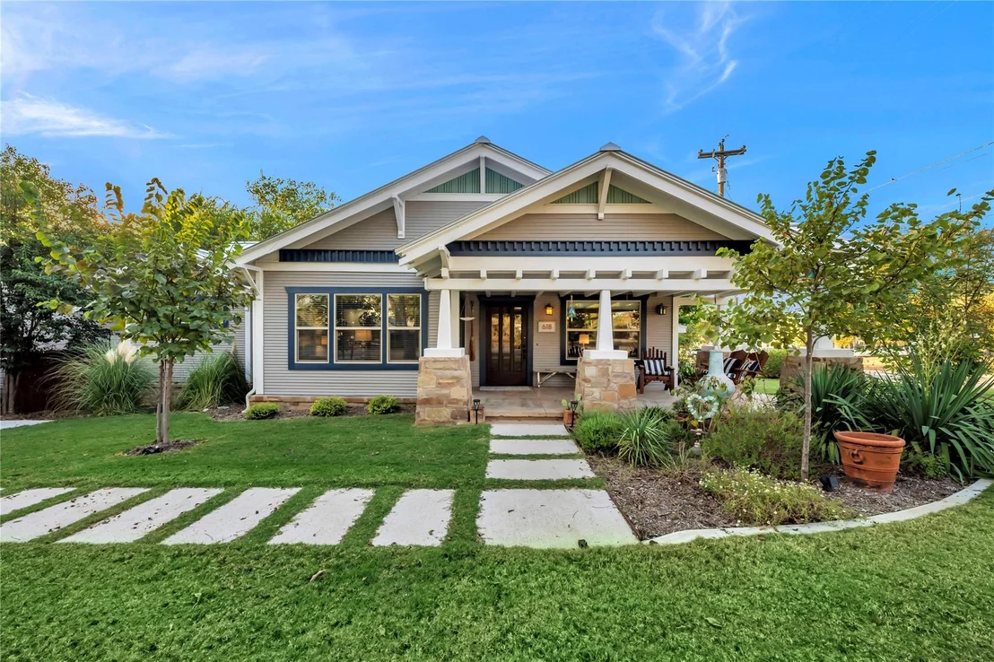 Photo of 618 Avenue E