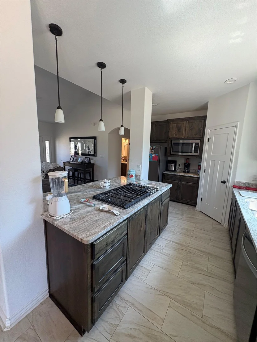 Photo of 668 Fairview DR