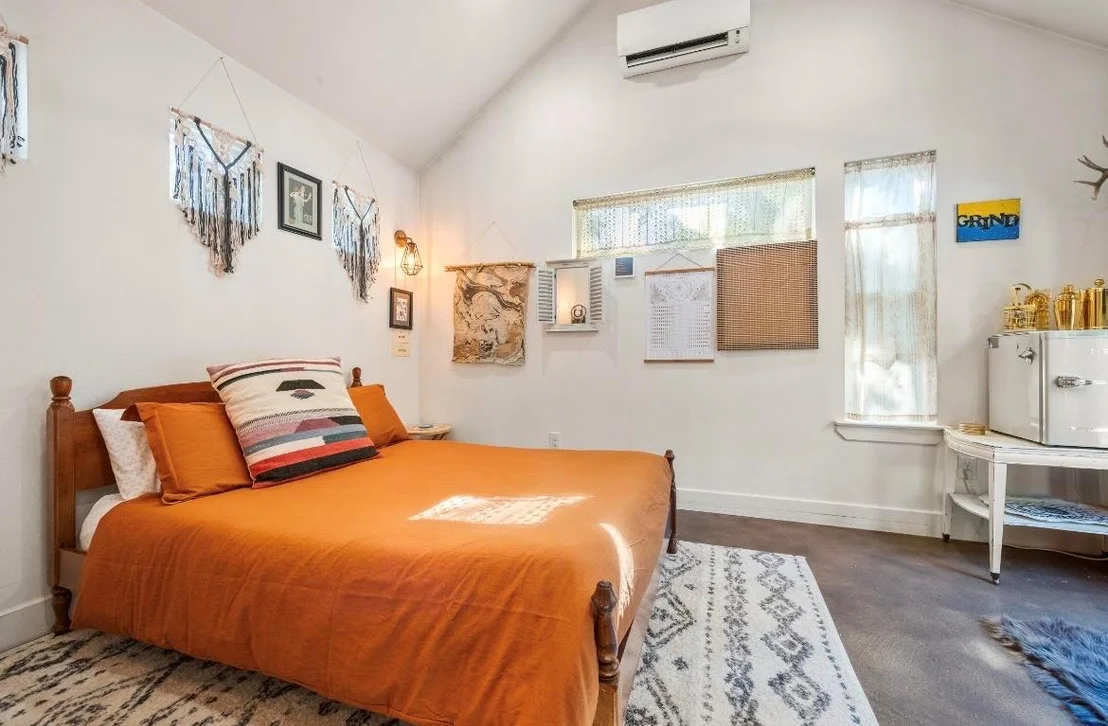 Photo of 108 Cowpoke CIR