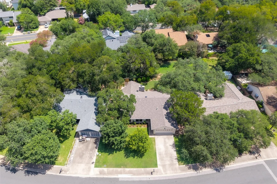 Photo of 5006 Trail West DR