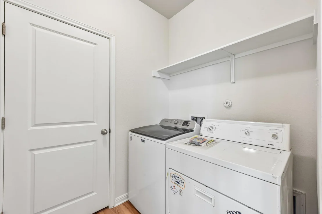 Photo of 128 Lacey Oak LOOP