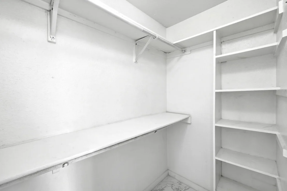 Photo of 7912 Finch TRL