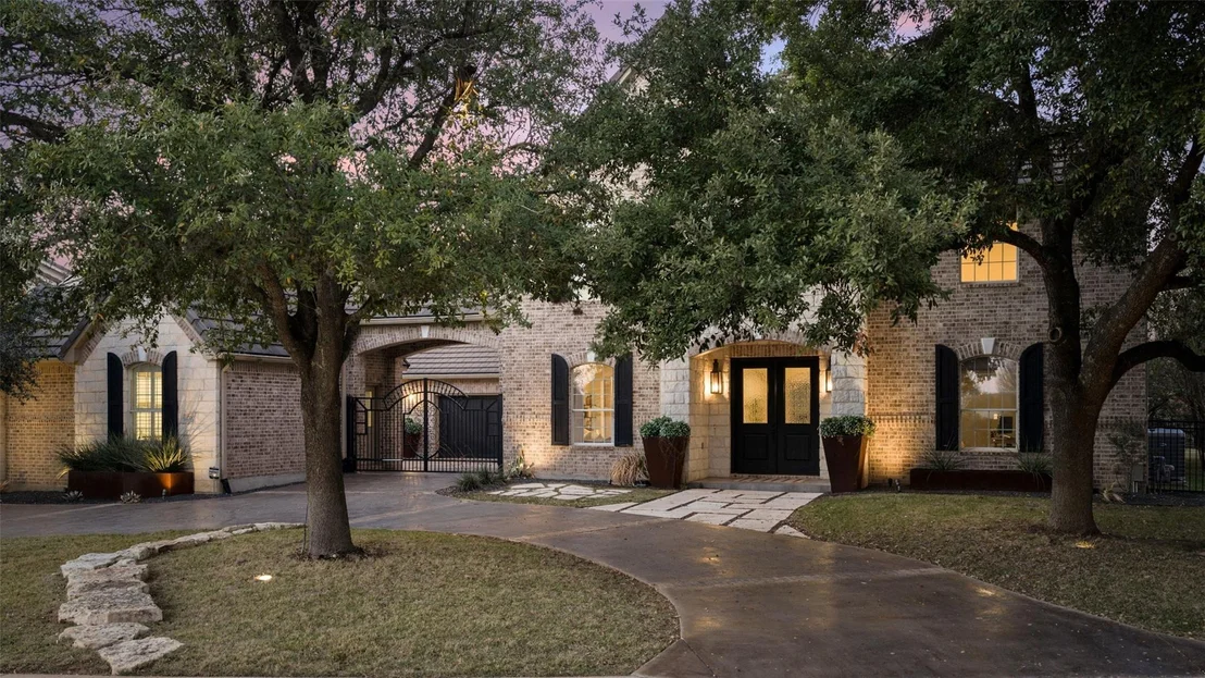 Photo of 11700 EAGLES GLEN DR