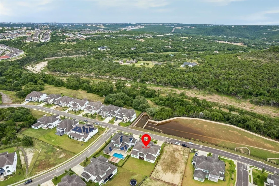 Photo of 2513 Novara TRL