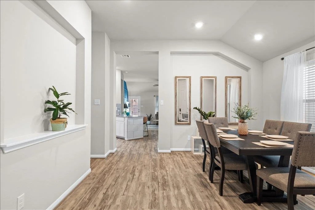 Photo of 17004 Lathrop Ave