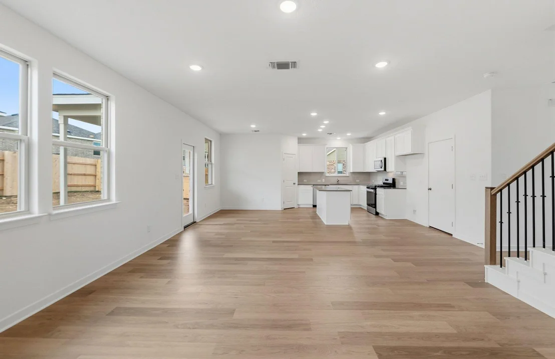 Photo of 111 Blackfoot Daisy PATH