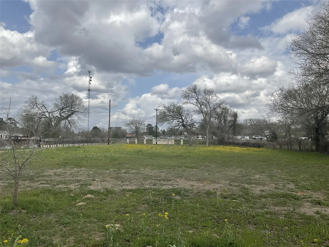 Photo of 1225 W Highway 71 Highway W