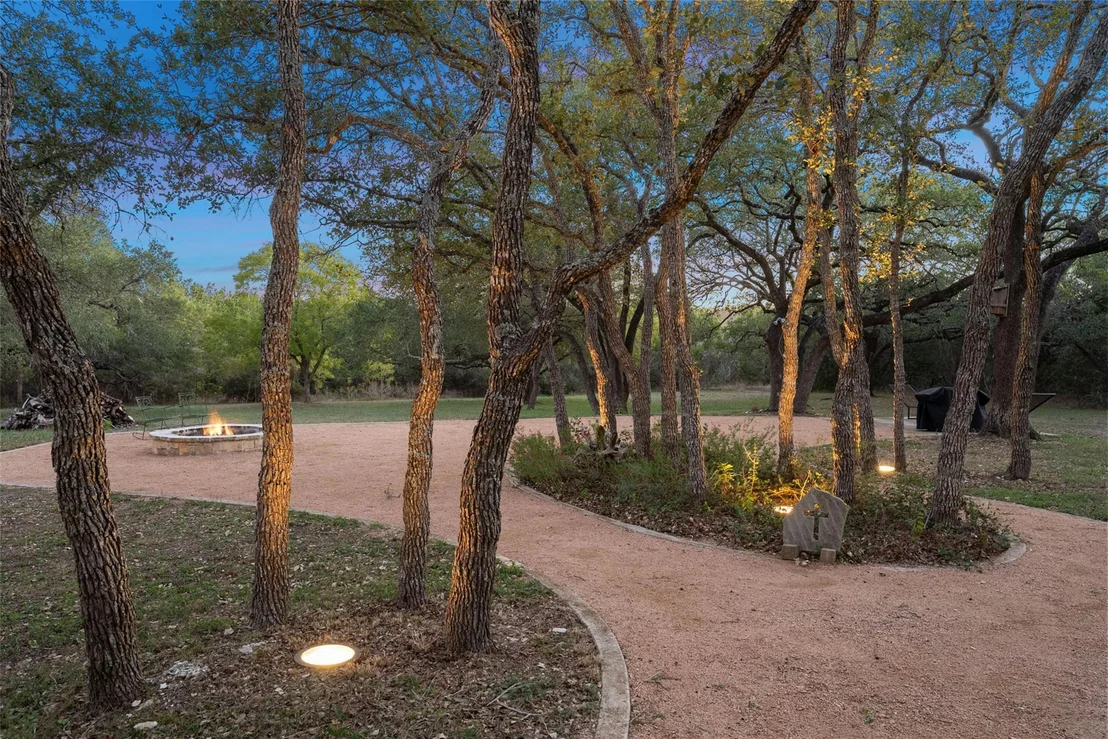 Photo of 301 Crystal Meadows DR
