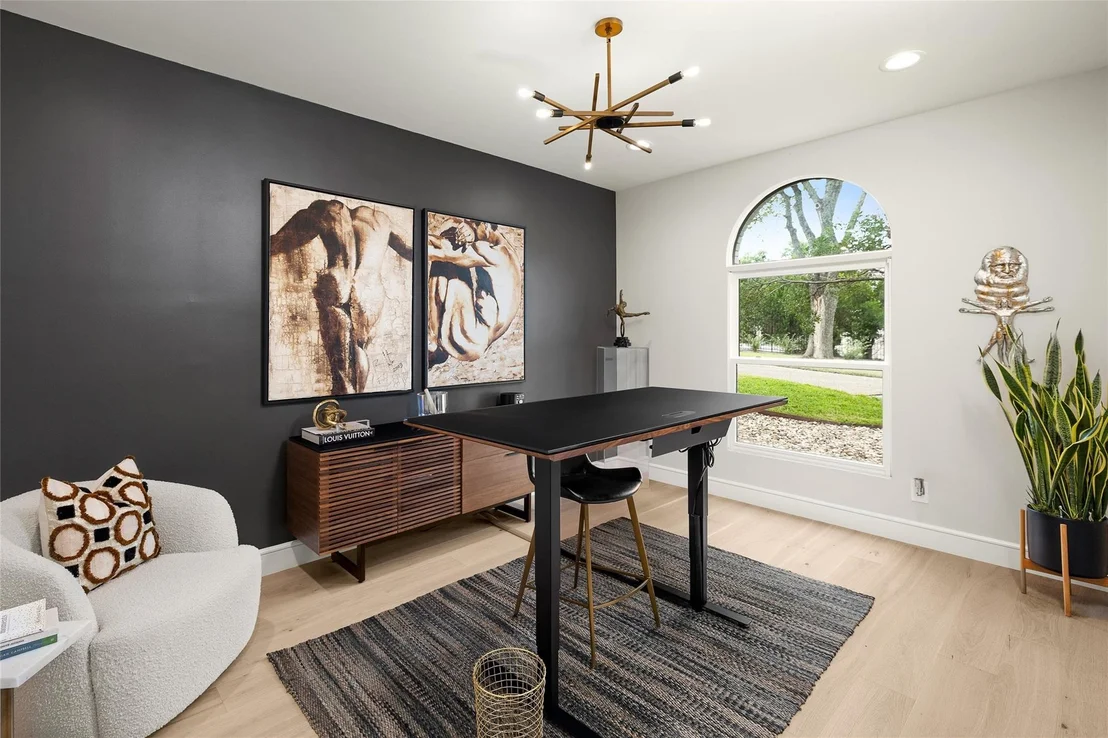 Photo of 3301 Barton Creek BLVD