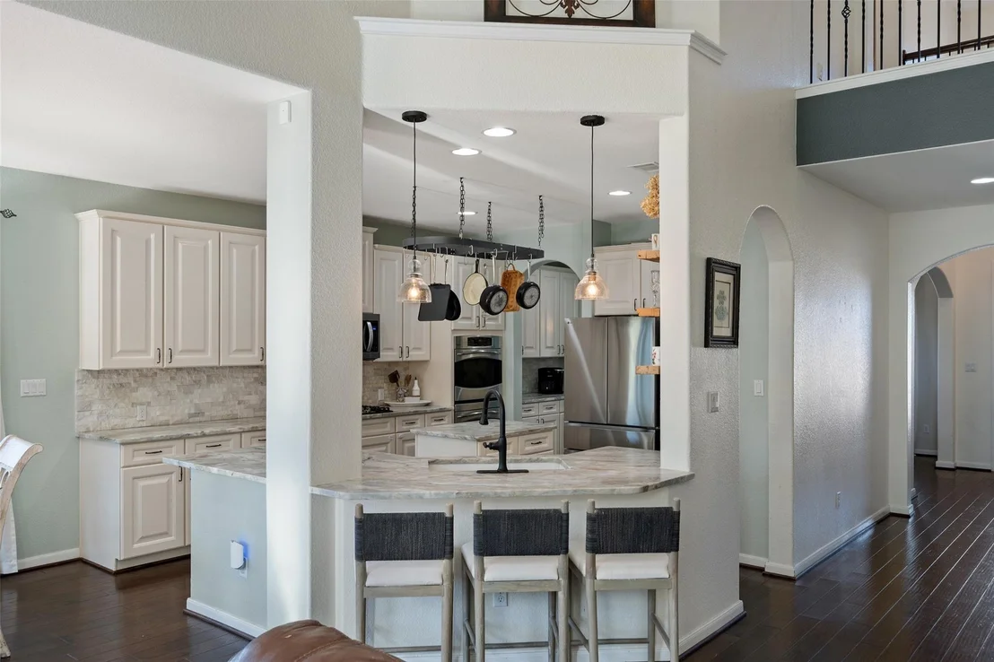 Photo of 302 Bellagio DR