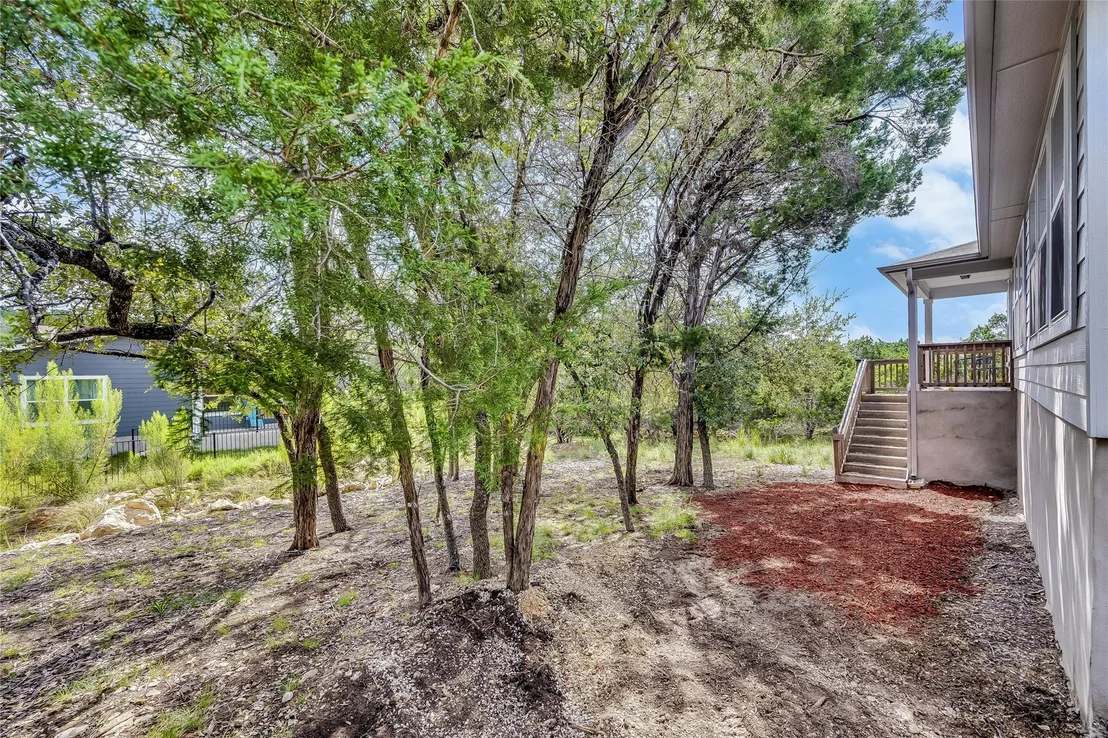 Photo of 21302 Santa Rosa Ave