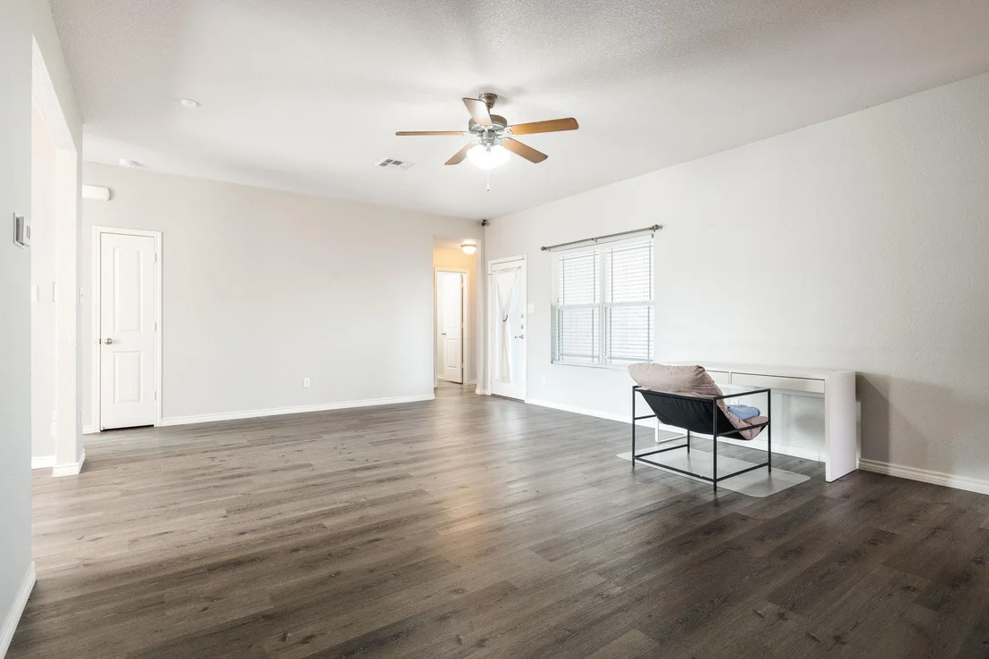 Photo of 2303 Mike DR