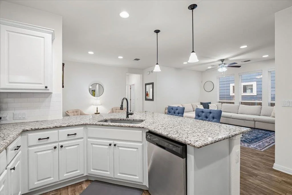 Photo of 5912 Corrine LN