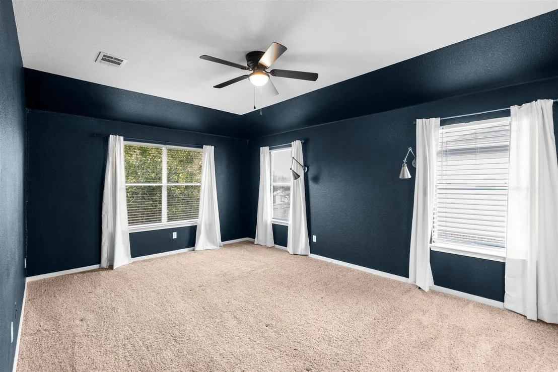 Photo of 203 Hanstrom DR