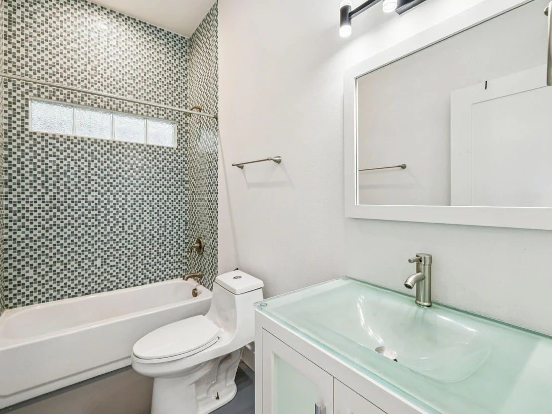 Photo of 1702 Miriam Ave