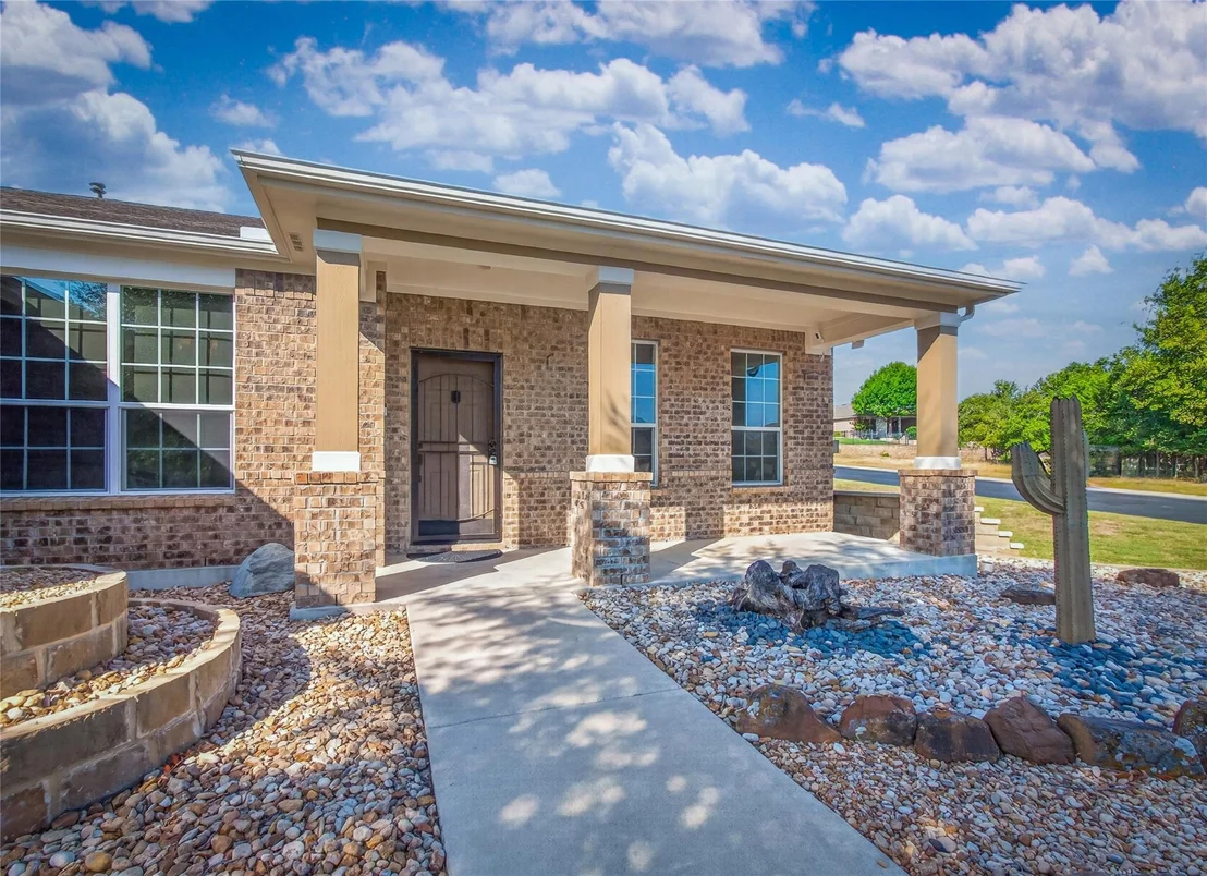 Photo of 435 Davis Mountain CIR