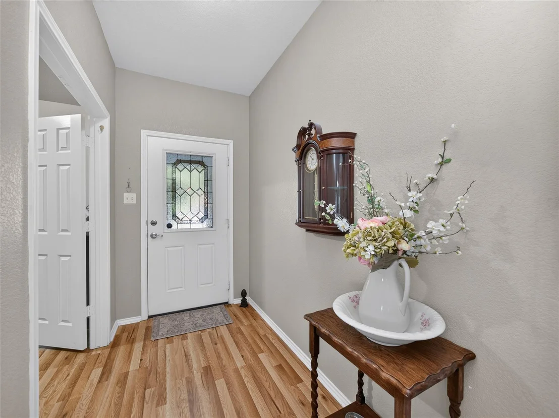 Photo of 427 Buckingham DR