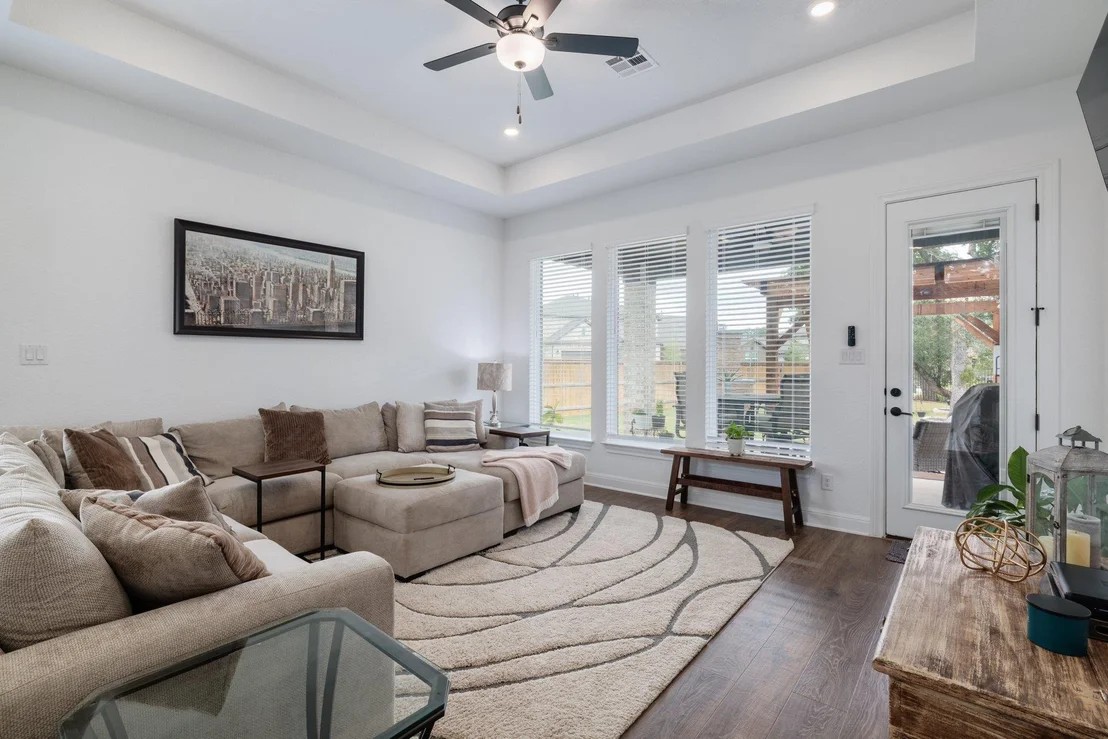 Photo of 1236 Scenic Green LOOP