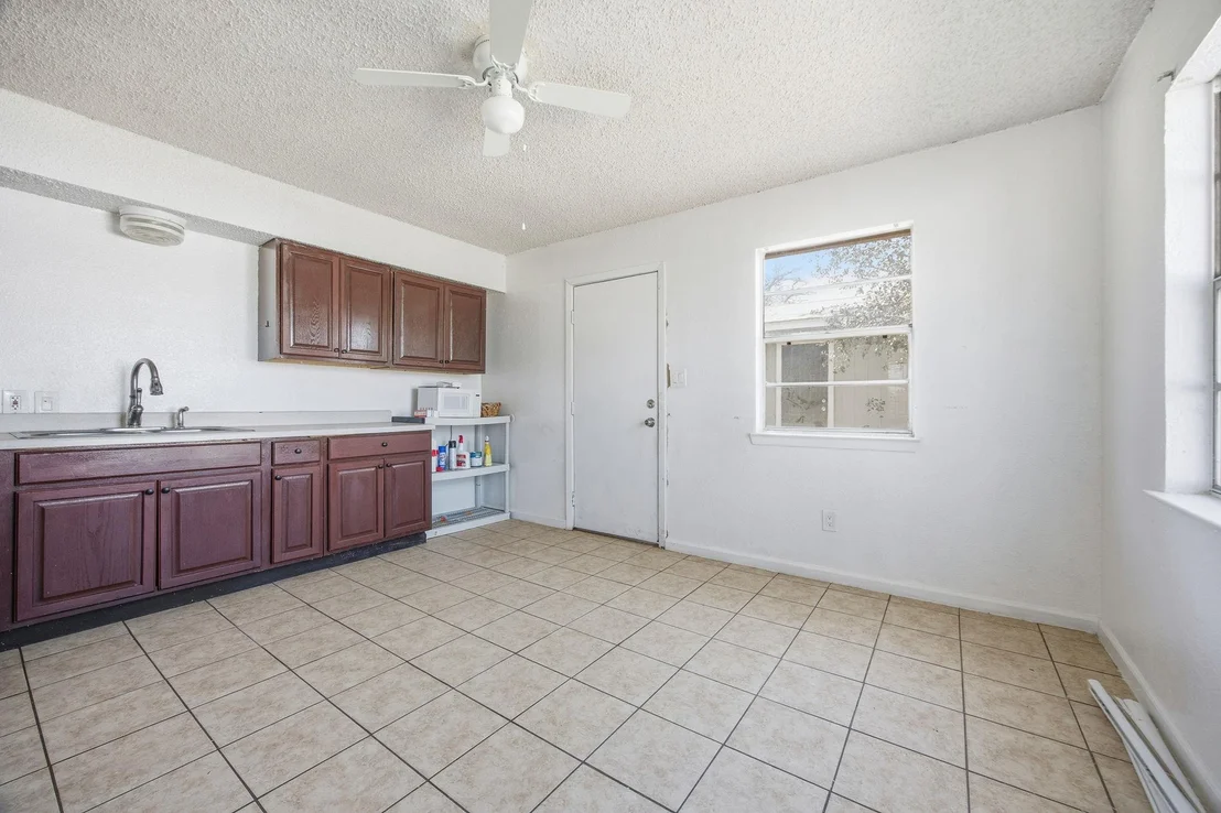 Photo of 202 Forest ST