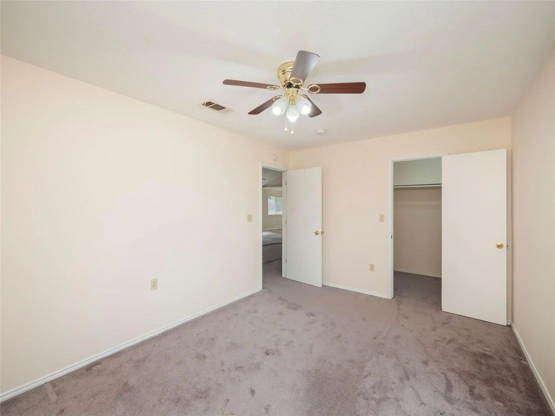 Photo of 137 Blanket Flower DR
