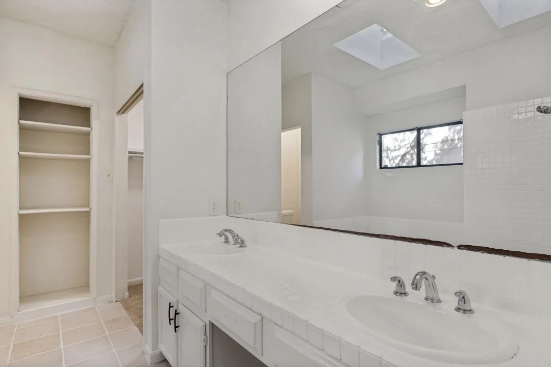 Photo of 8001 Boneta TRL