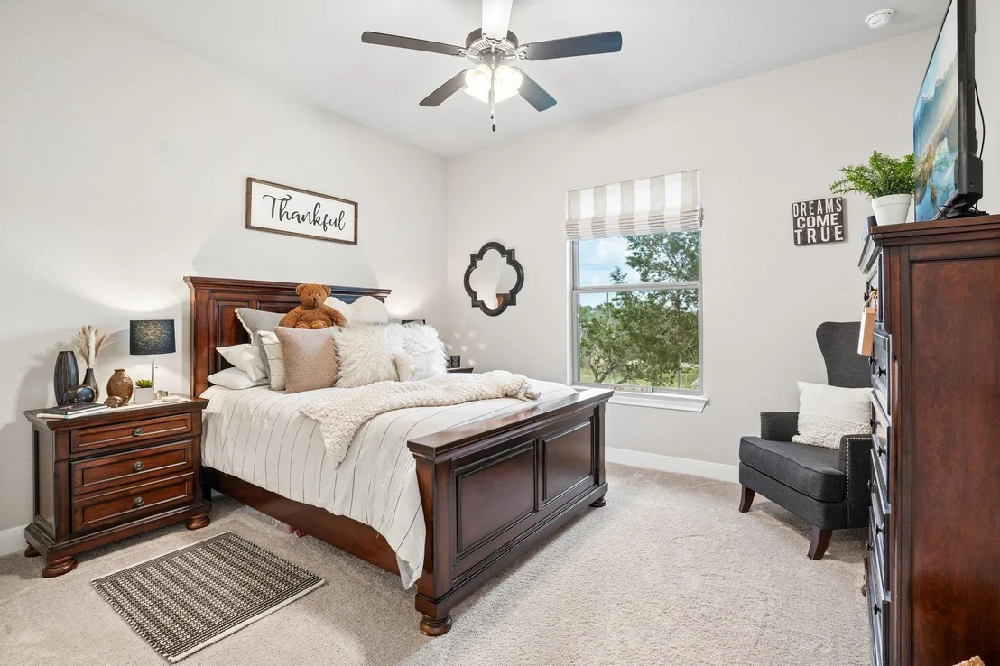 Photo of 134 High Point CIR