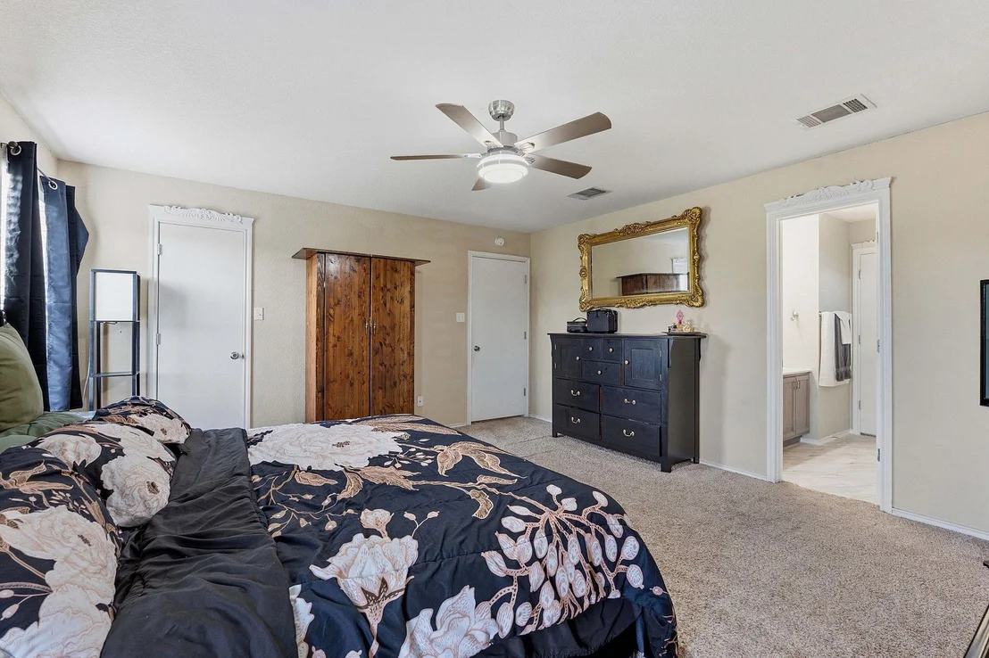Photo of 12800 Wedding DR