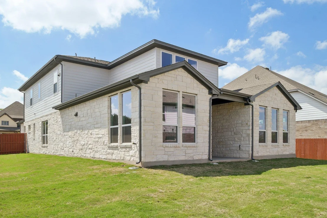Photo of 1660 Cardinal LN