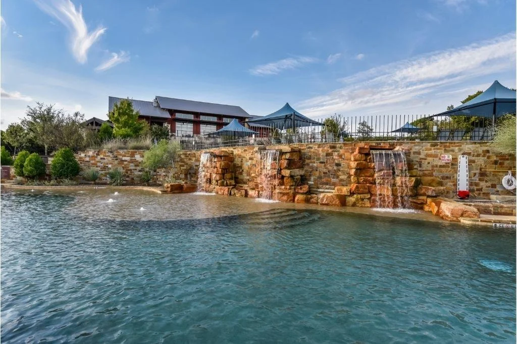 Photo of 102 Kildrummy LN