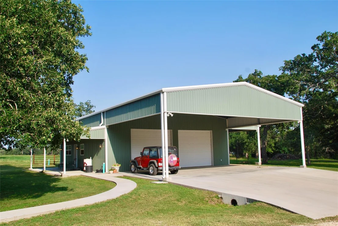 Photo of 3545 E I 10 Frontage RD