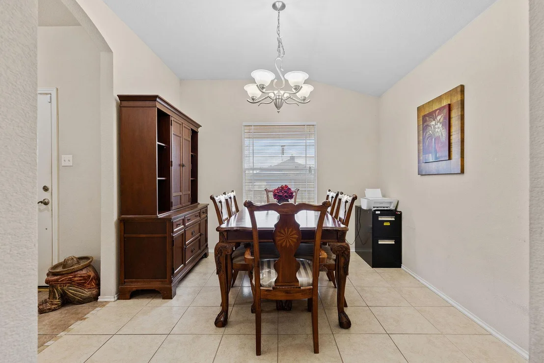 Photo of 12800 Starbrimson TRL