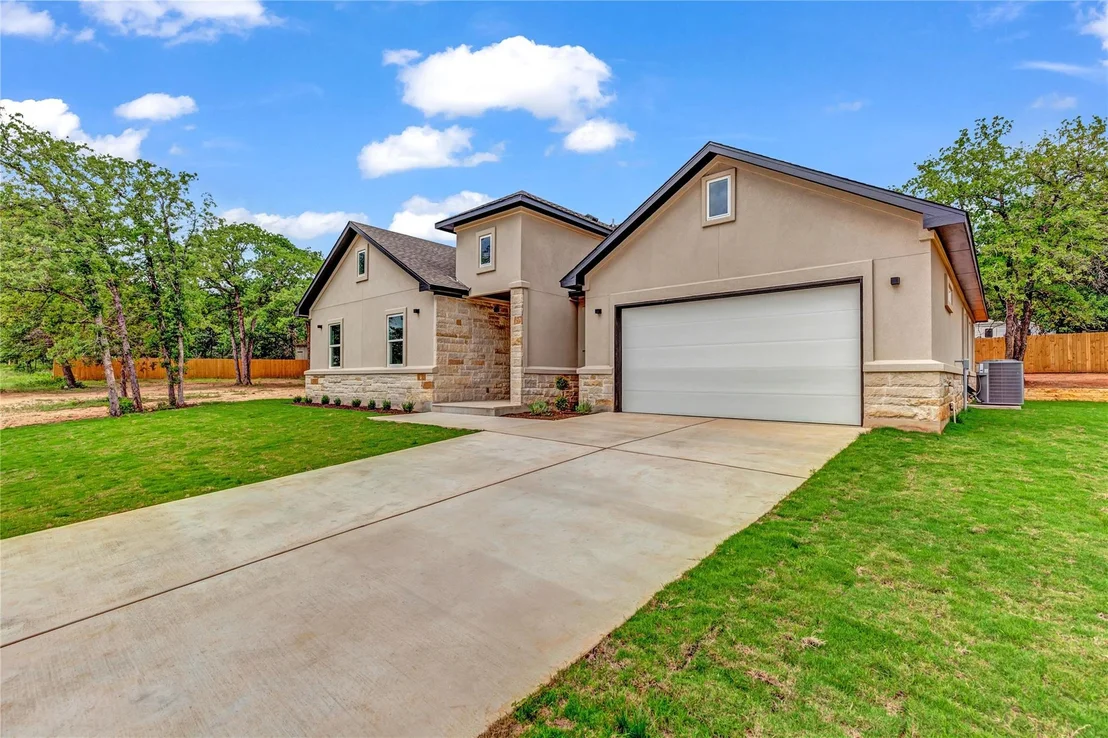 Photo of 146 Fleetway DR