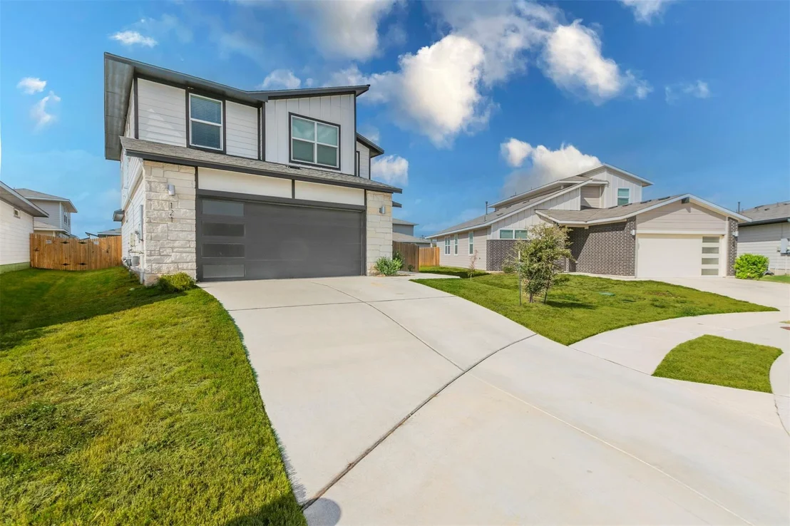 Photo of 121 Parryi CV