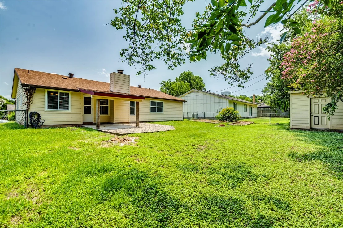 Photo of 2202 Silver Spur DR