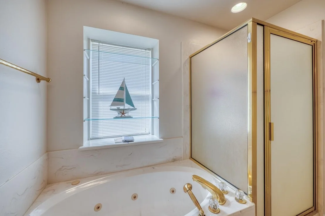 Photo of 1101 Impala DR