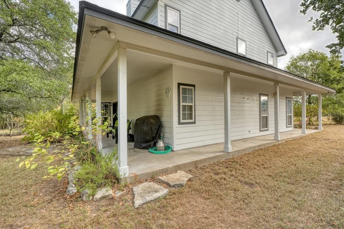 Photo of 305 County Road 103