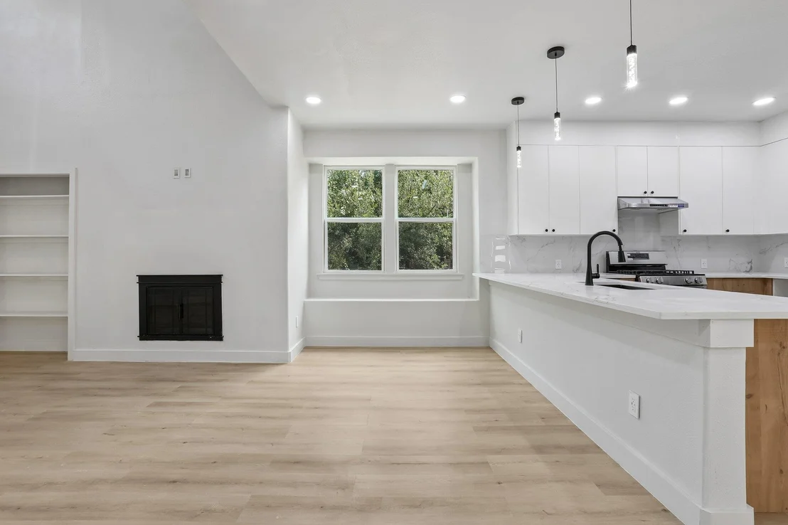 Photo of 12717 Lee Park LN