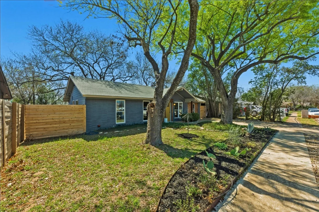 Photo of 1005 Arthur Stiles RD